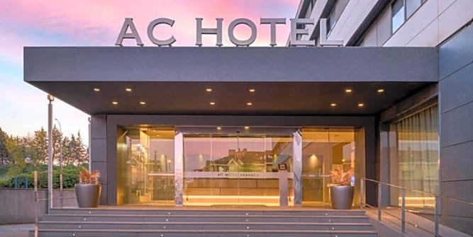 Hotel Marriot Aravaca - Alojamiento antes de Injerto Capilar en FUExpert Clinic con el Dr Juan Couto